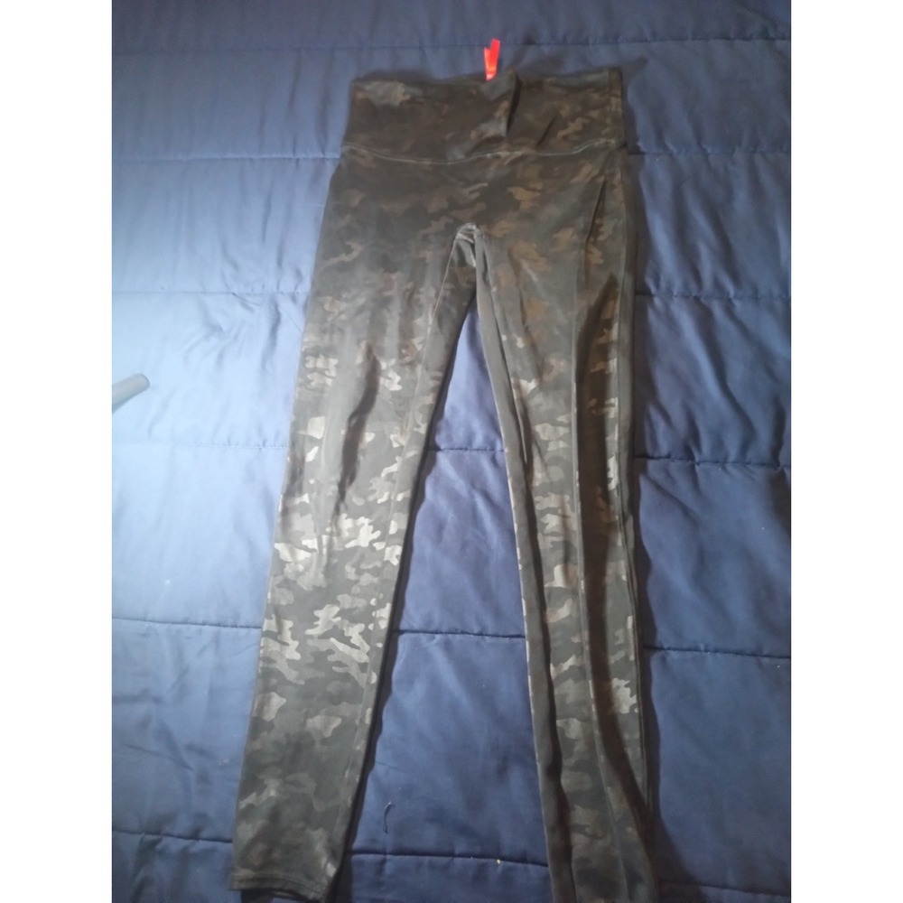 Spanx Faux Leather Camo Legging Large Black Matte High Waist‎ Pull On LP